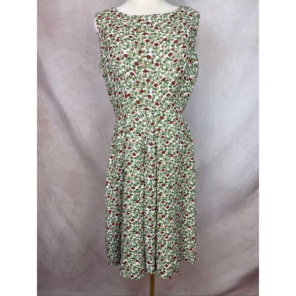 Vintage Dresses & Skirts - Vintage 1950s Day Dress Novelty Print Size Medium Strawberry Print